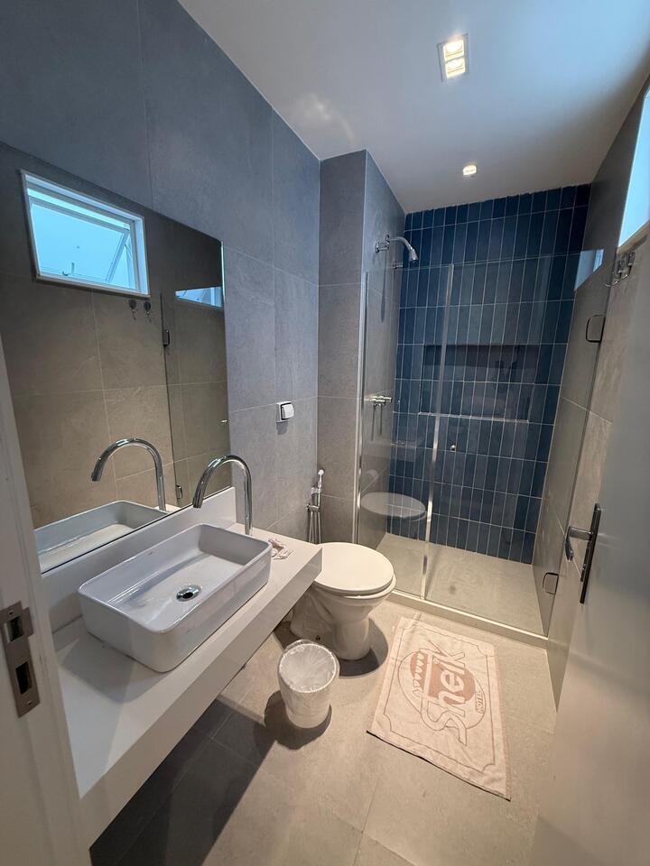 Quarto Triplo Business